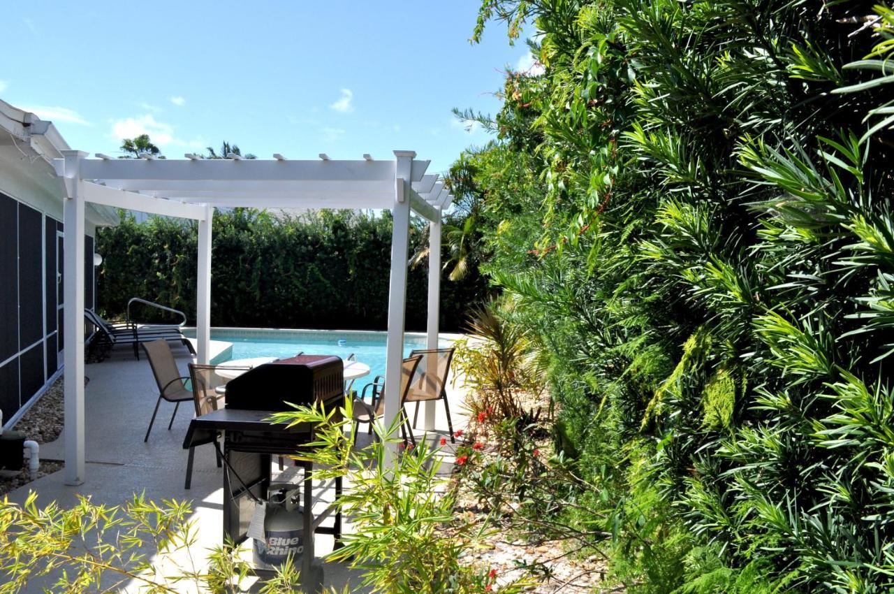 Lovely 3-Bd, Walk To Bars, 9 Min Drive From Beach! Heated Pool. فورت لودرديل المظهر الخارجي الصورة