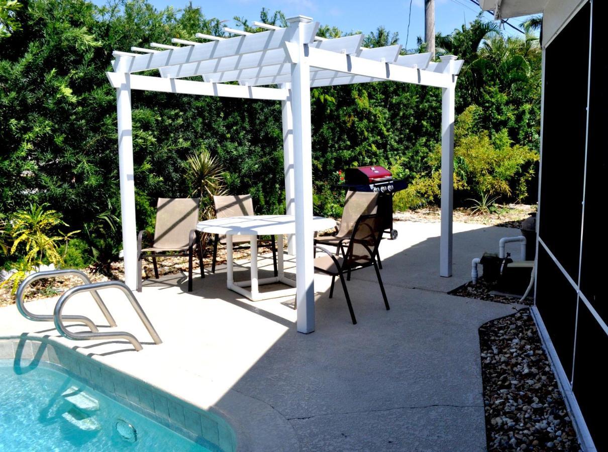 Lovely 3-Bd, Walk To Bars, 9 Min Drive From Beach! Heated Pool. فورت لودرديل المظهر الخارجي الصورة